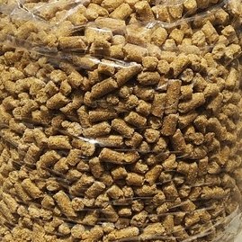 Pur babi Penggemuk Ayam ( 250 gram ) Pakan Layer Ayam Itik Bangkok Bebek Cepat Besar