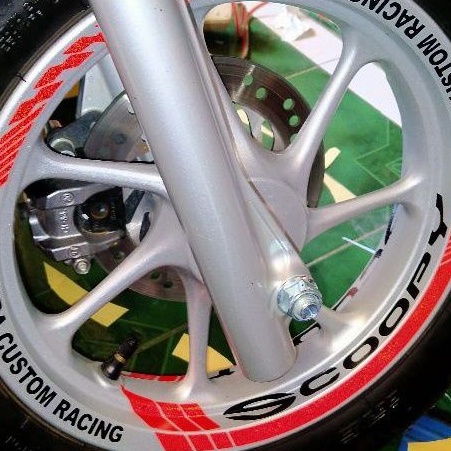 Stiker Velg motor Scoopy R12/variasi motor scoopy new/decal motor scoopy r12/aksesoris ring velg sco