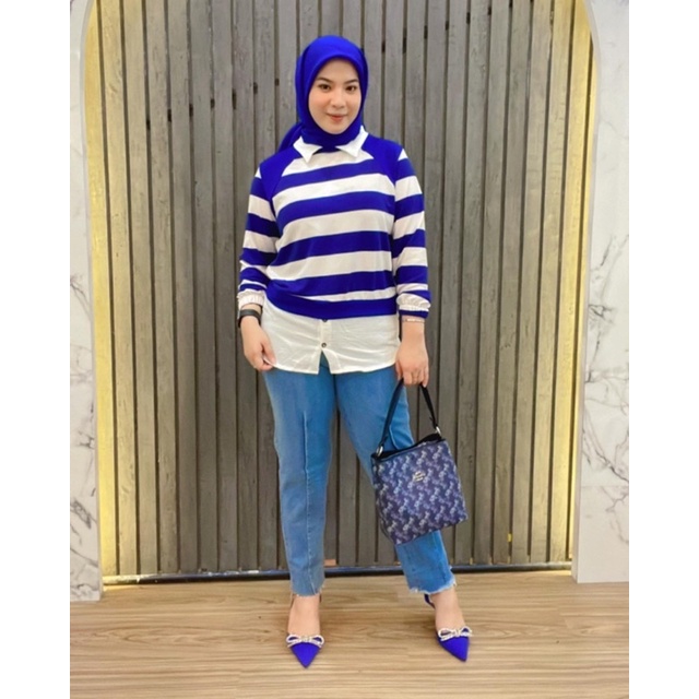 B0892 Blouse Salur