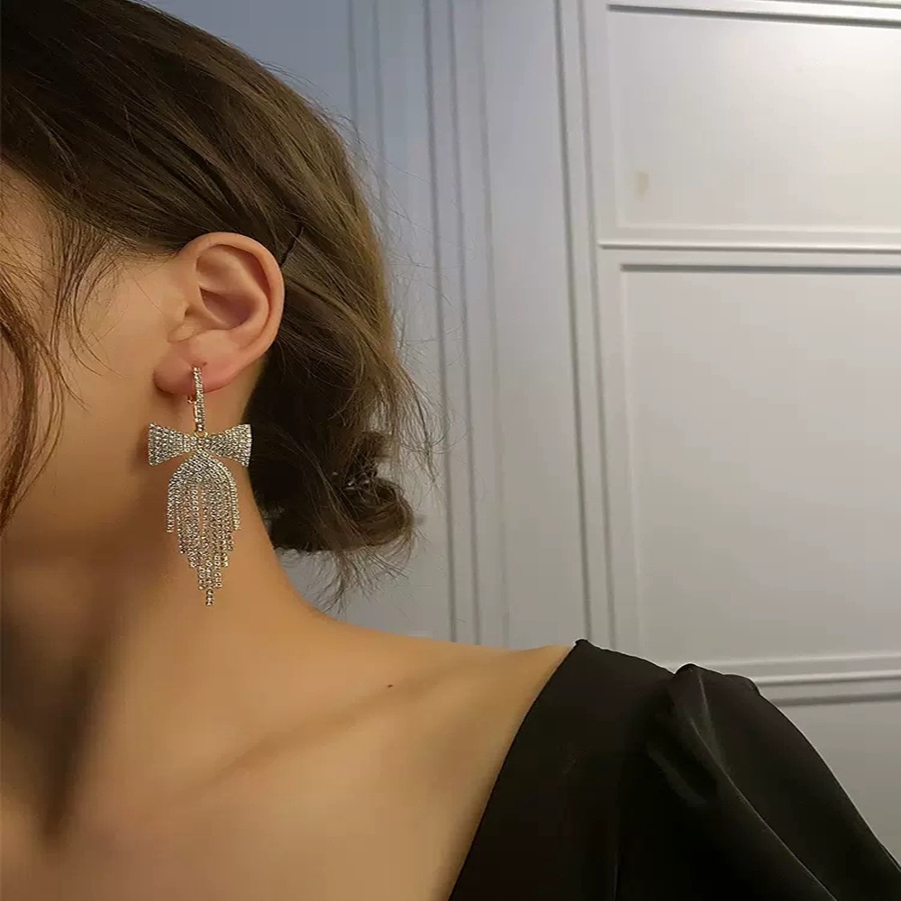 Anting Gantung Panjang Model Pita Rumbai Vintage Mewah Elegan Ala Korea Untuk Wanita