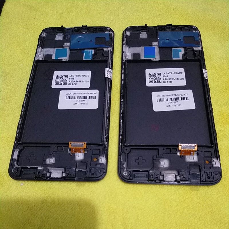 LCD SAMSUNG A20+PRRME