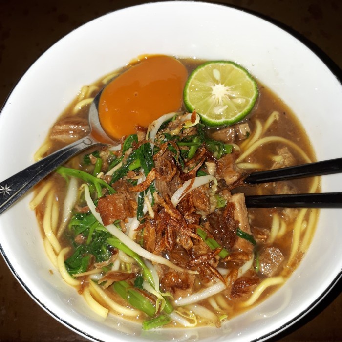 

NEW Mie Kangkung Special