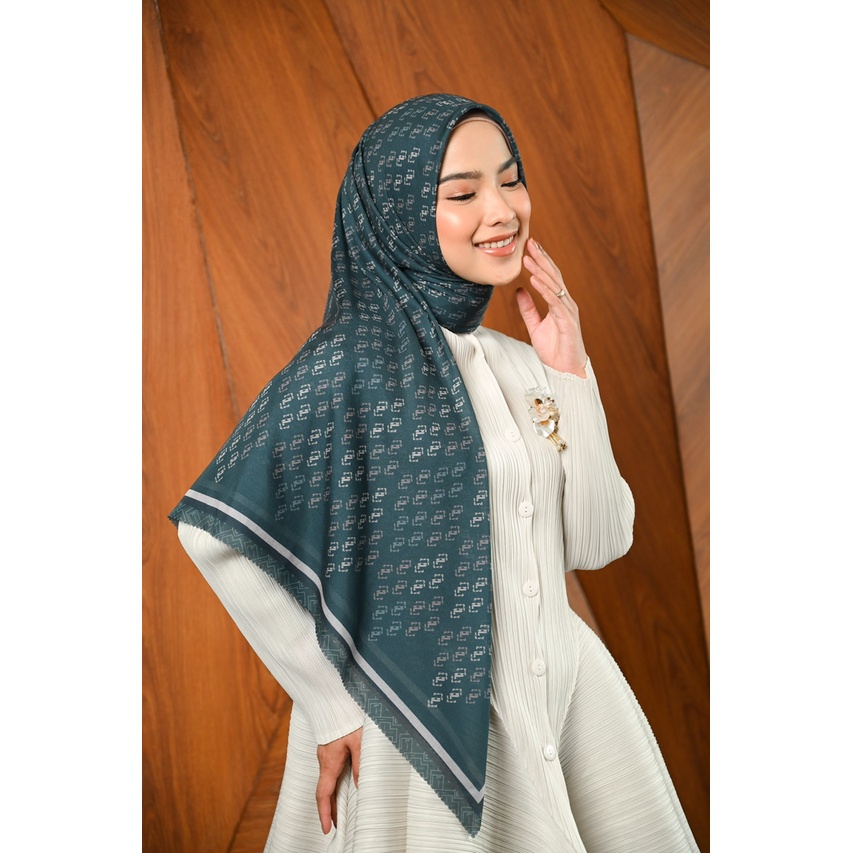 Esme Scarf Heylocal - Segiempat