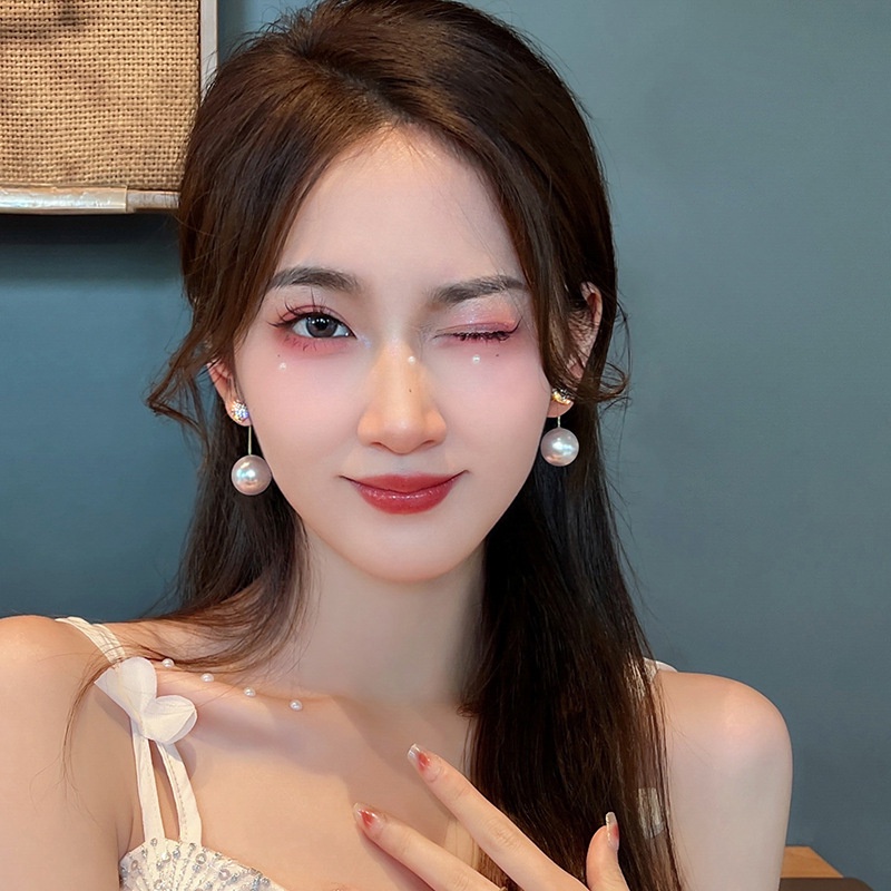 YEEZII Anting Tusuk Gantung Desain Hati Hias Kristalmutiara Warna Gold Gaya Elegan Untuk Wanita