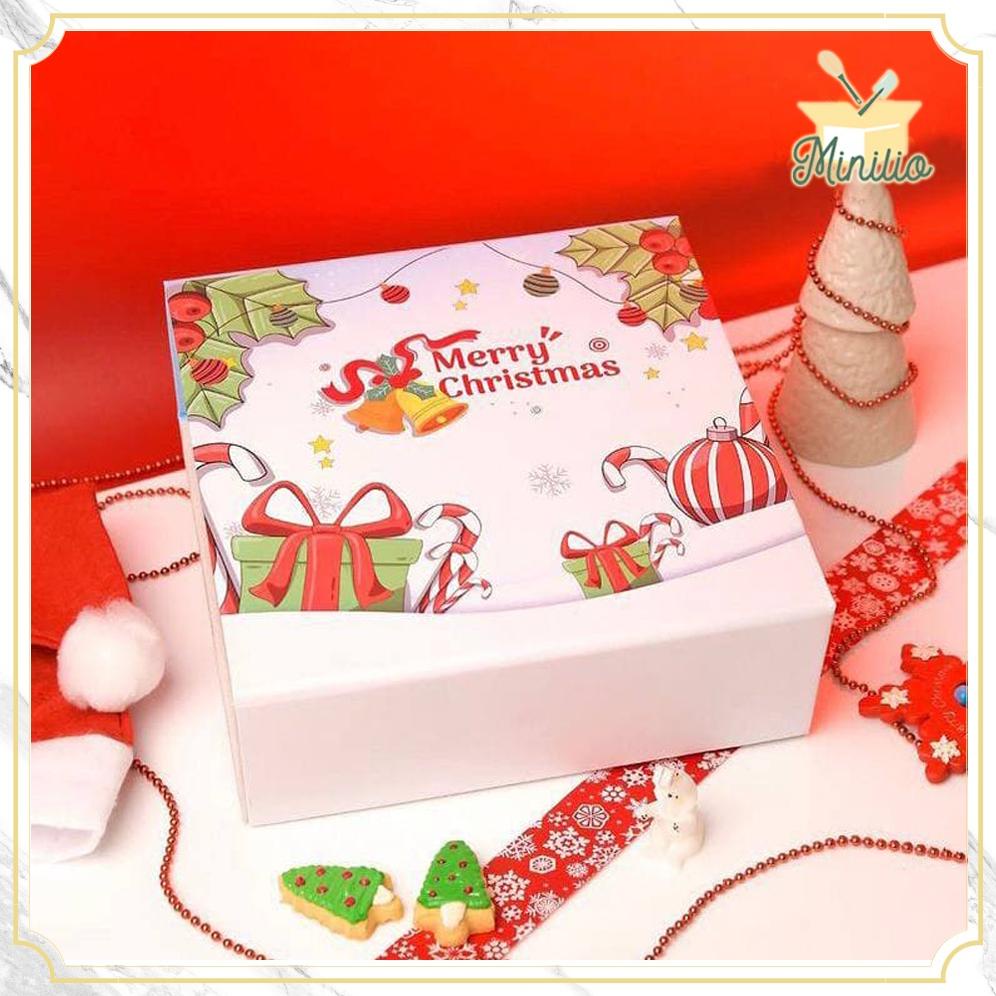 

PRODUK- HANYA(ONLY) HARD GIFT BOX KOTAK SQUARE DUS KUE CAKE | PACKAGING HAMPERS | MOTIF NATAL CHRISTMAS .