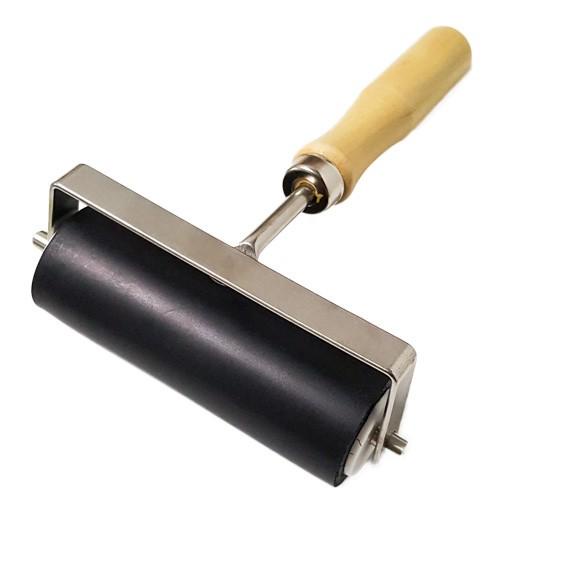 

Rubber Roller 10cm (Wood Handle)