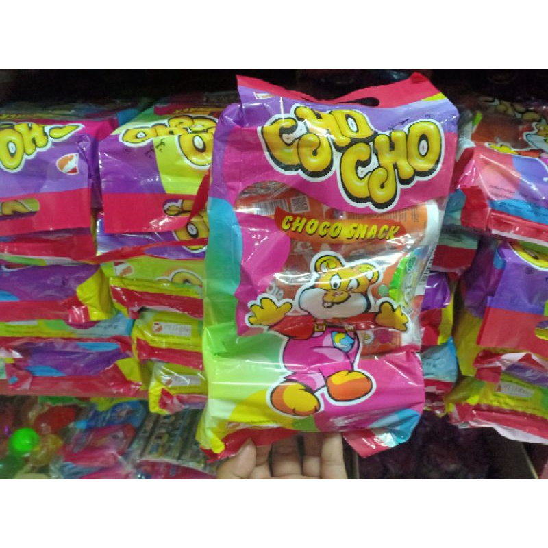 

ChoCho Snack Coklat Strawberry 10pcs x 15gr