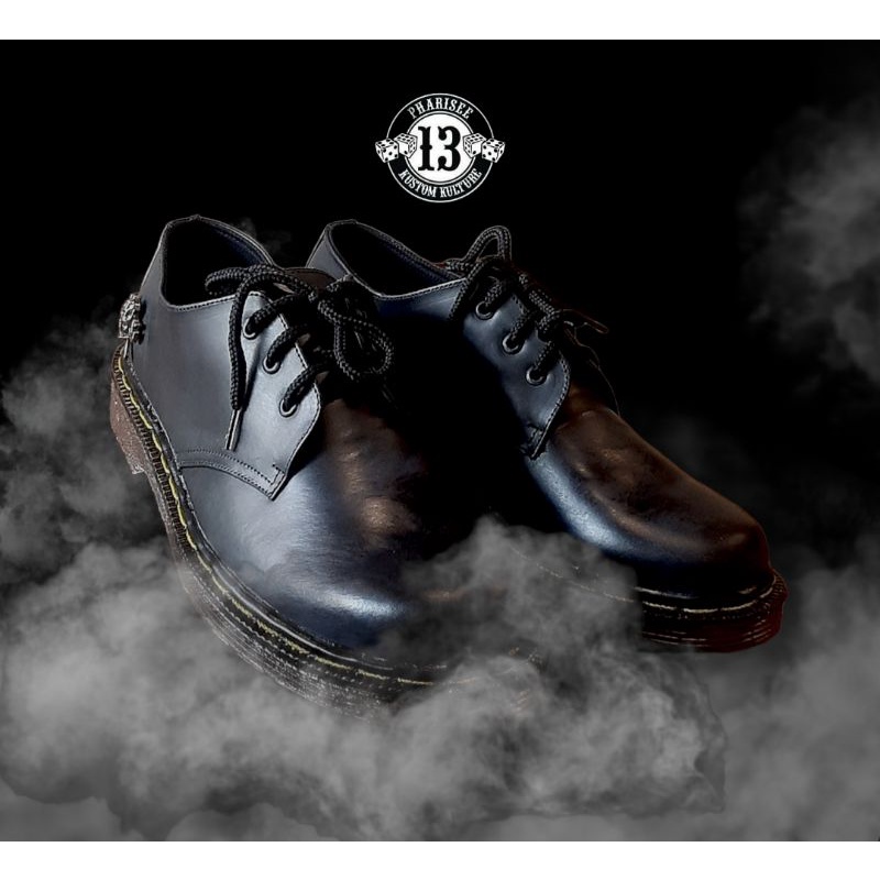 dr. martens custom / 3 hole / leather shoes / sepatu kulit / sepatu hitam / sepatu kerja / sepatu fa