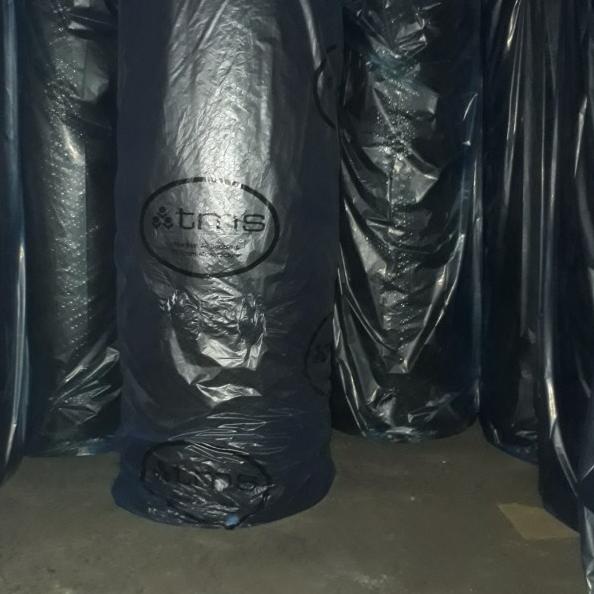 

bubble wrap tms hitam