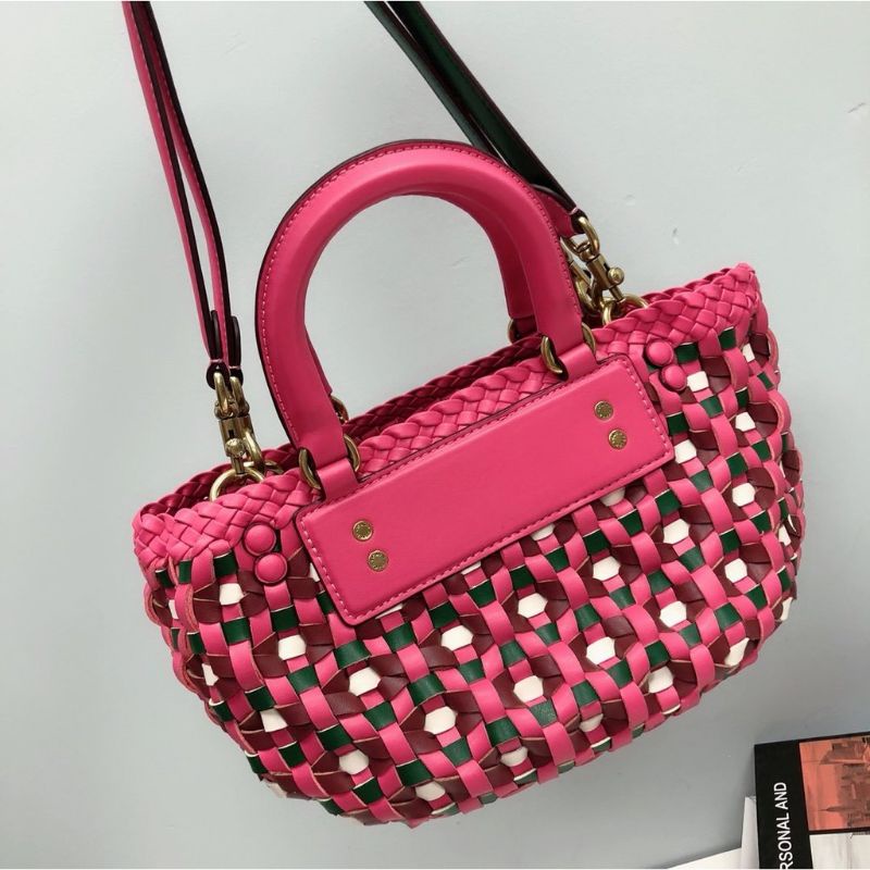 TAS ALA COACH