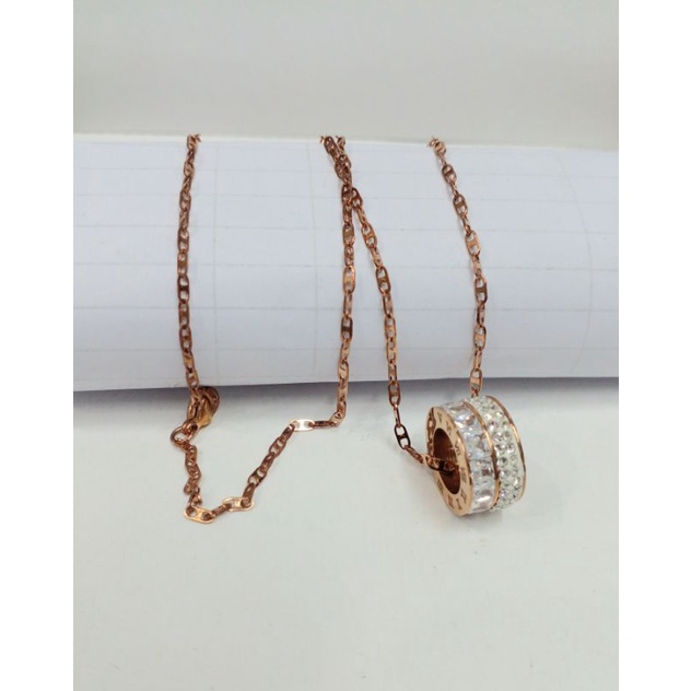 Kalung Titanium wanita liontin rose gold
