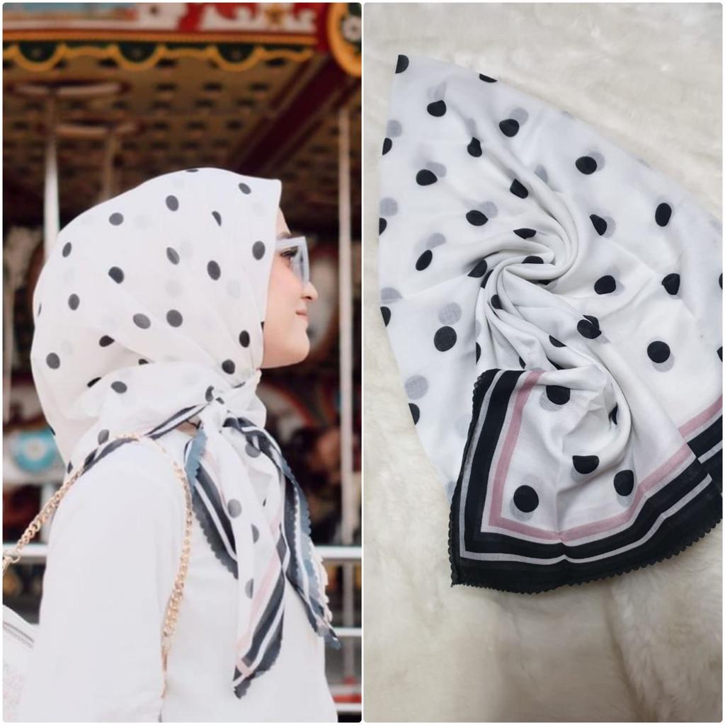 Jilbab Segi empat motif polkadot Scraft Polkadot Segi empat polkadot