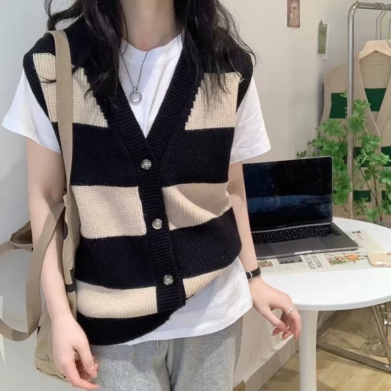 Bona Vest Rompi Stripe V Neck Motif Crop Top Kotak Rajut Wanita Korea