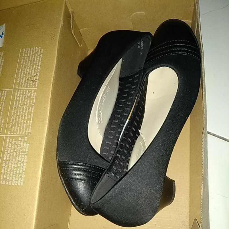 Bata Comfit Support Black Sepatu Formal Kerja Wanita