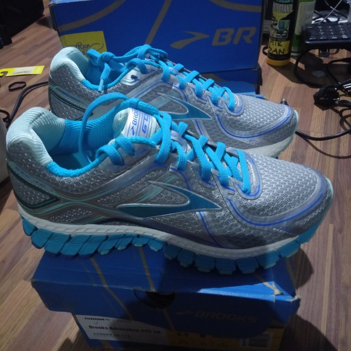 Diving Fin Sepatu Brooks Adrenaline Gts 16