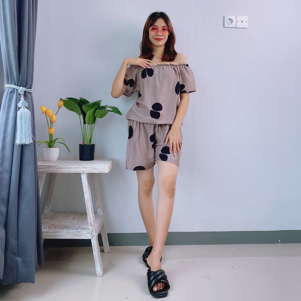 JUMPSUIT SABRINA PENDEK BALI