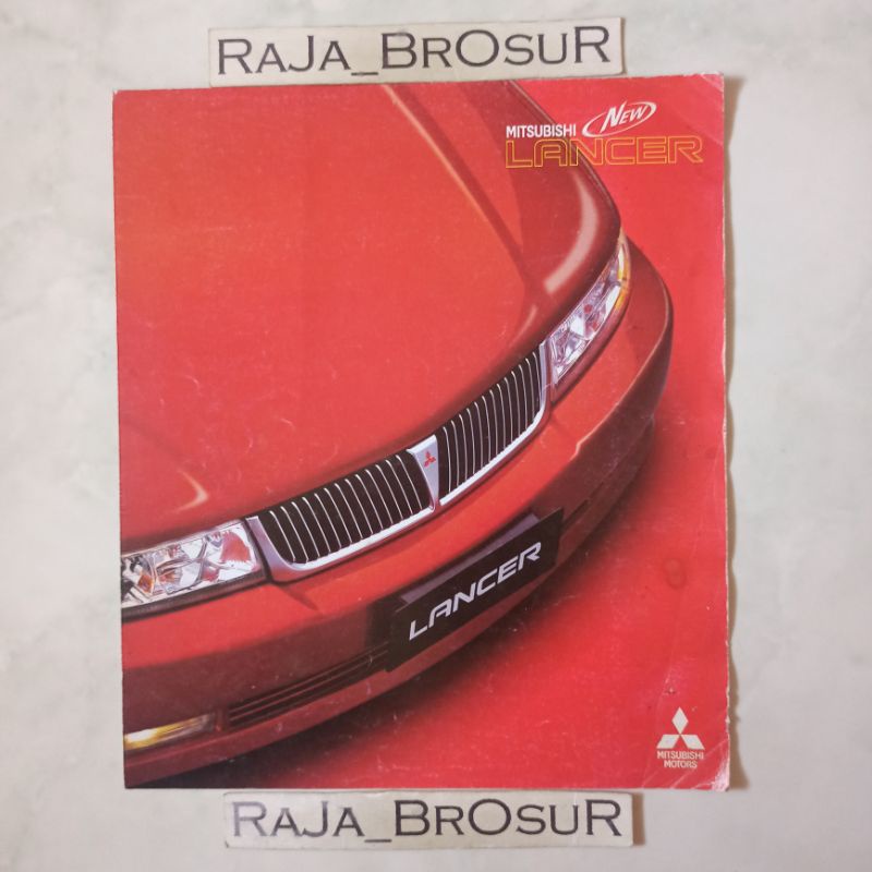 Poster brosur katalog leaflet jadul lawas Mitsubishi New Lancer 2001