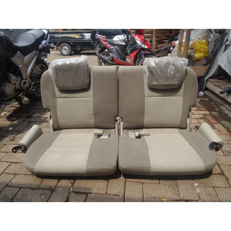 jok belakang baris 3 innova lama original