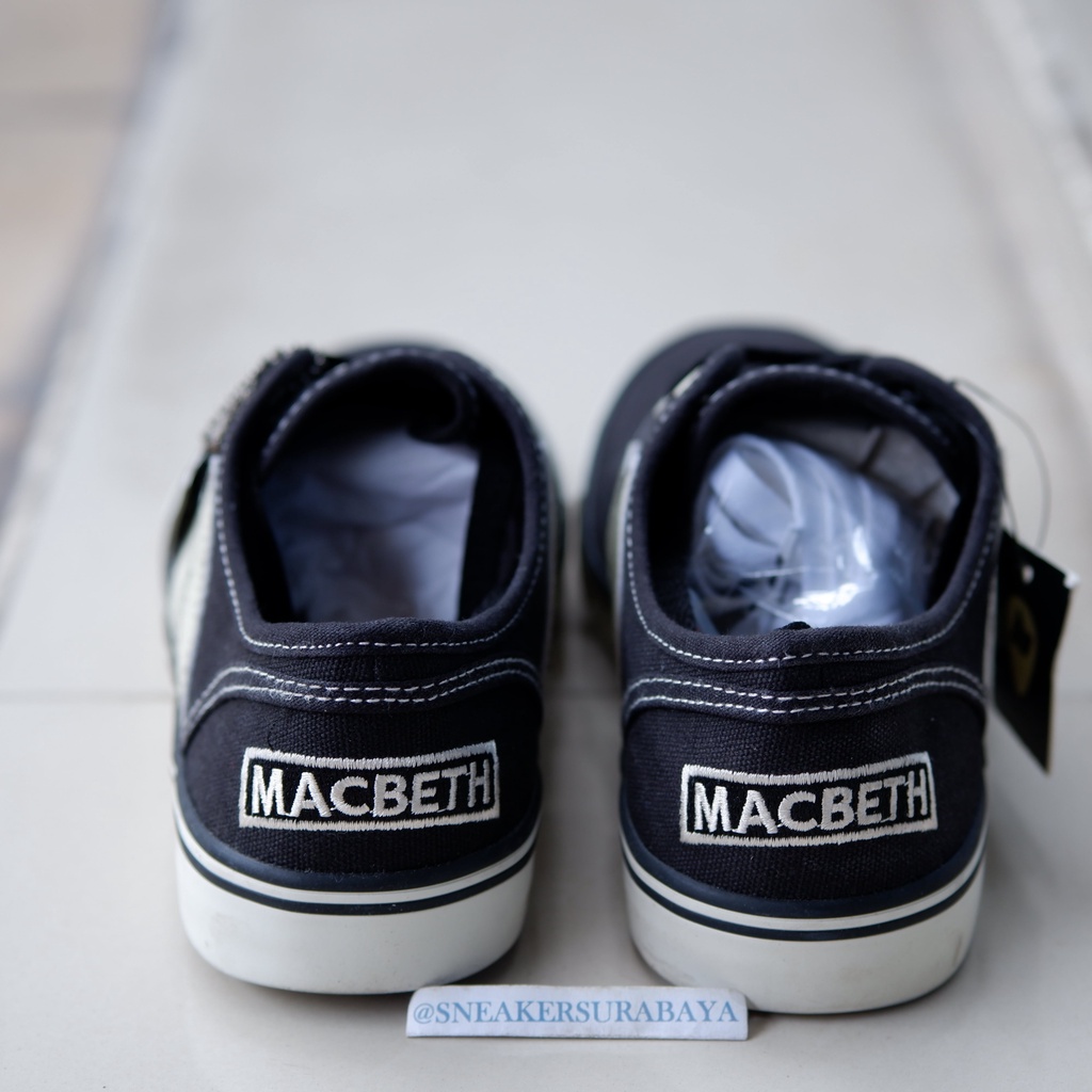 Macbeth Langley Black Cement