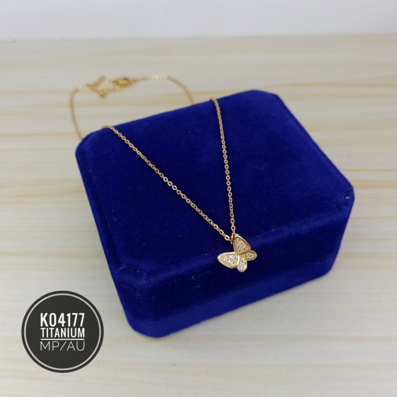 Kalung Titanium Kupu Zircon Gold K04177