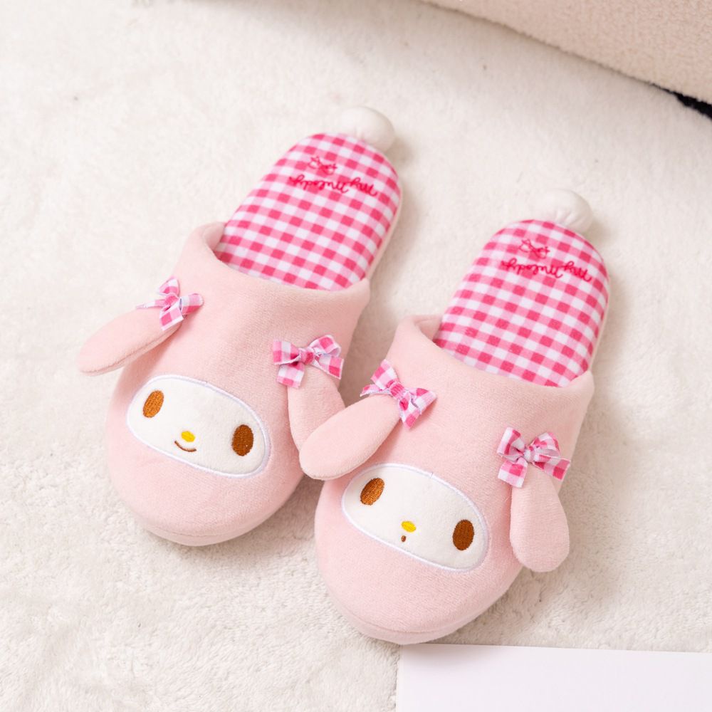 SANDAL RUMAH CINNAMOROLL MELODY BADTZMARU KUROMI HELLO KITTY POMPOMPURIN POCHACCO DOG SEPATU KAMAR RUANGAN IMPOR