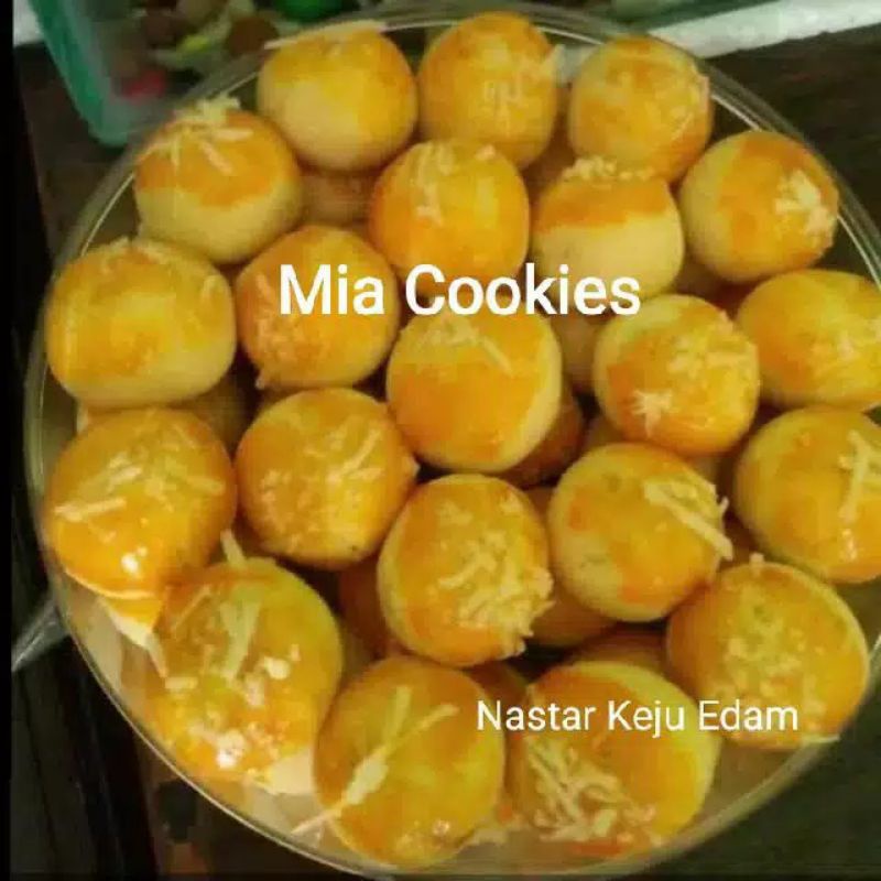 

nastar wisman toping keju