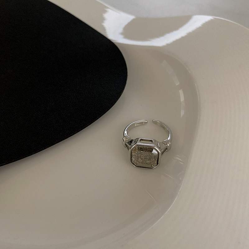Cincin Zircon Bentuk Kotak Geometris Warna Silver Gaya Retro Untuk Aksesoris