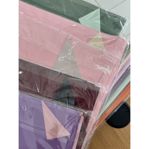 

Cellophane Kertas Wrap Bunga Buket BiColor Dua Warna