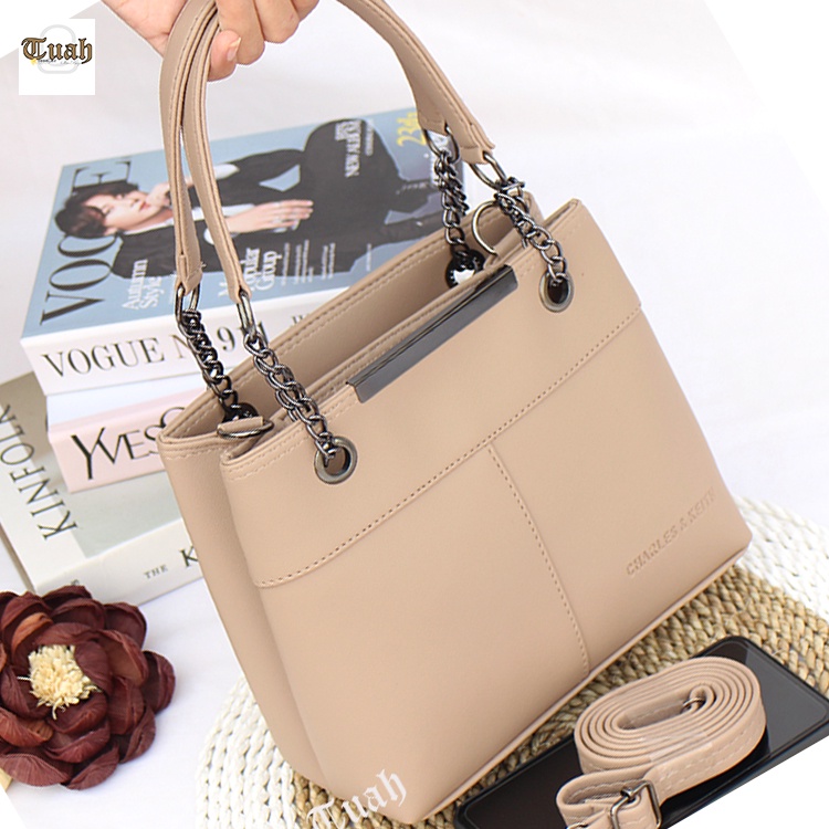 TUAH SLIMBAGS ( NEW ) SL CKA 2 Ruang Plat BeheL Black NekeL High quality / CKA -39 / Tas Selempang Wanita Terbaru Kekinian &amp; Terlaris / Tas Jinjing Wanita/ Tas Pesta / Tas kantor/ Tas Ibu Ibu