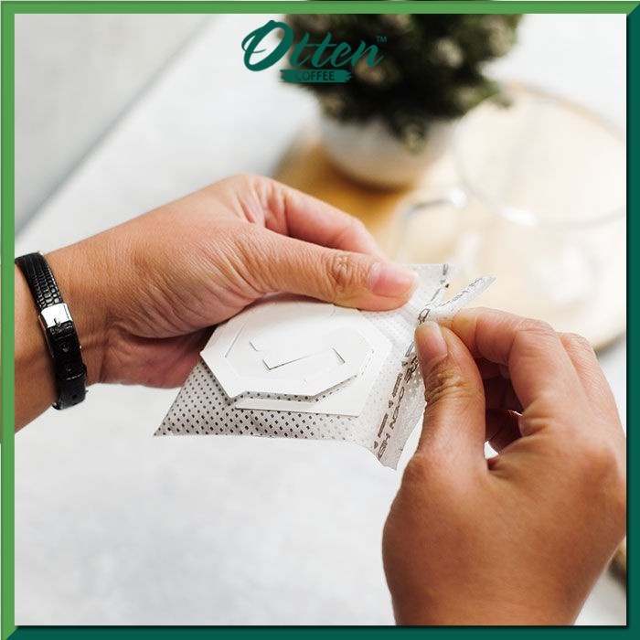 

KOPI SACHET 10G ARABICA MANDHELING NATURAL PROCESS (4 SACHET)