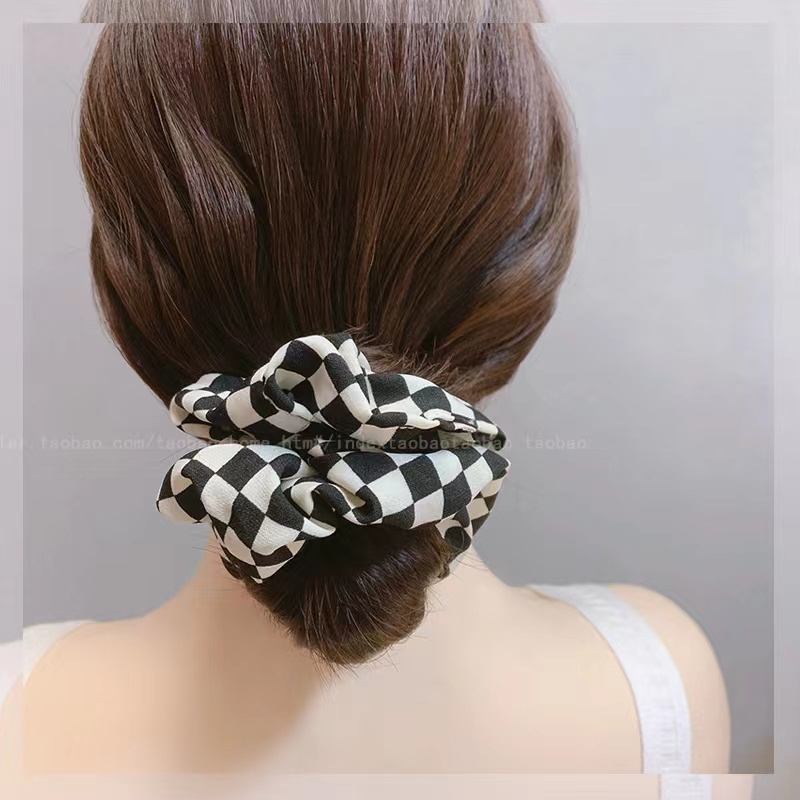 Scrunchie Korean Style Vintage Wanita Motif Kotak-Kotak Fashion Aksesoris Import