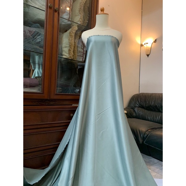 Kain Satin Velvet Premium Warna Dusty Green Bahan Seragaman Bahan Furing Bisa untuk Background Backdrop Foto Produk
