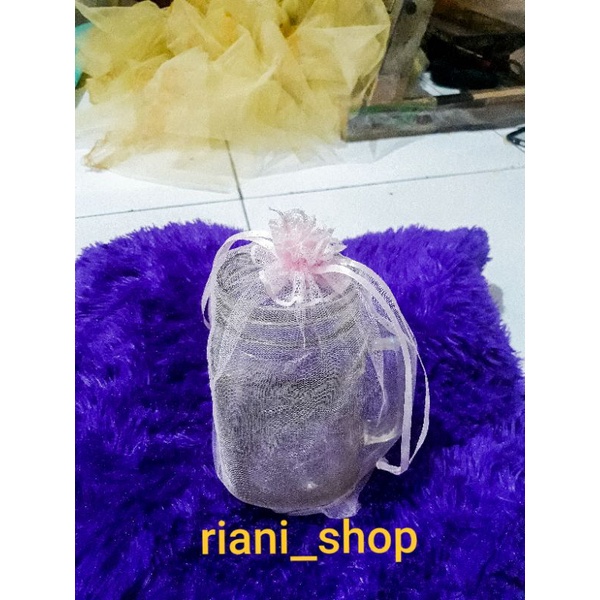 SARUNG TILE SOUVENIR GELAS MUG 15 X 18