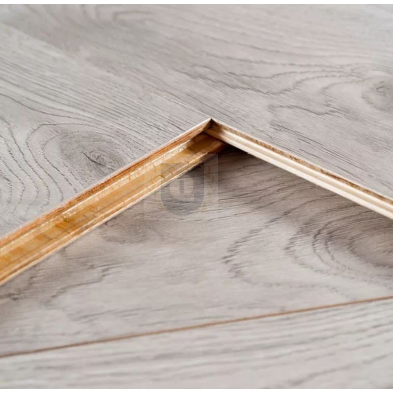 Lantai Kayu Parket Parkit Lamminate Flooring Risen's parket/HDF 8 mm per Box kayu premium