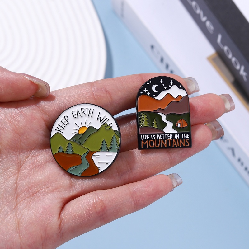 Bros Pin Enamel Desain Pemandangan Untuk Outdoor / Camping