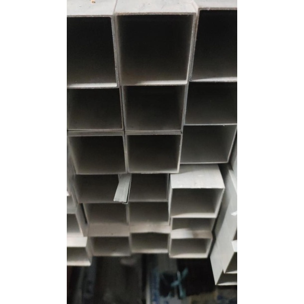 Hollow Aluminium 4 x 4 cm Tebal 1 mm