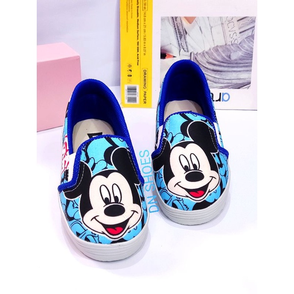 Sepatu Anak Laki-Laki dan perempuan Karakter Kepala MM Biru