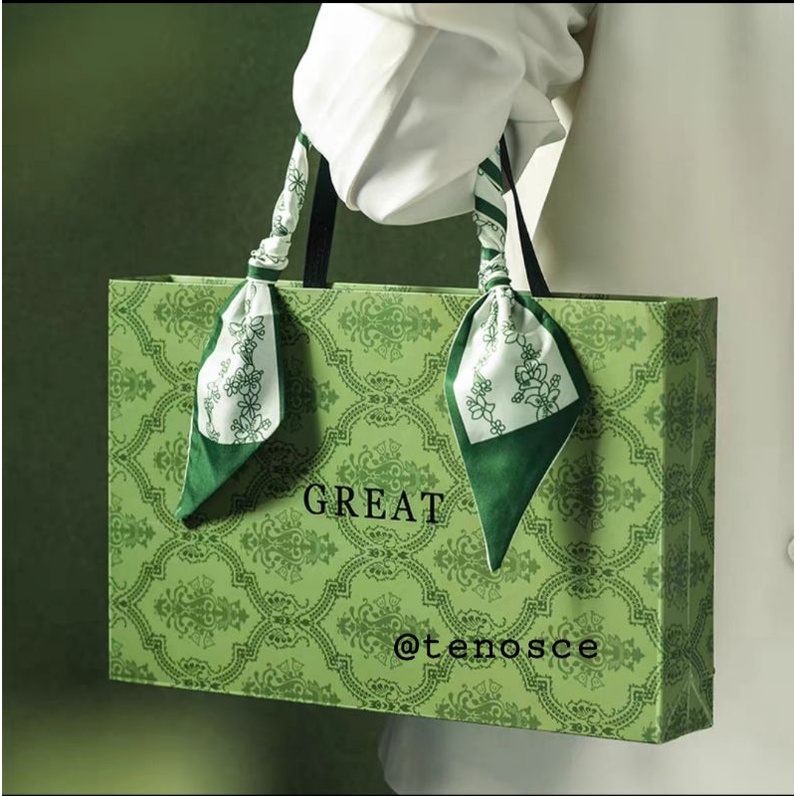 

Pita Ikat Kotak Hampers Bag Natal Christmas Mooncake Bacang Hantaran Parcel Kado Souvenir Lebaran Eid