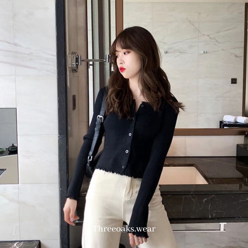 IVY CARDIGAN TOP - Atasan Kardigan Rajut dengan Kancing dan Motif Ujung Swirly Korean Style