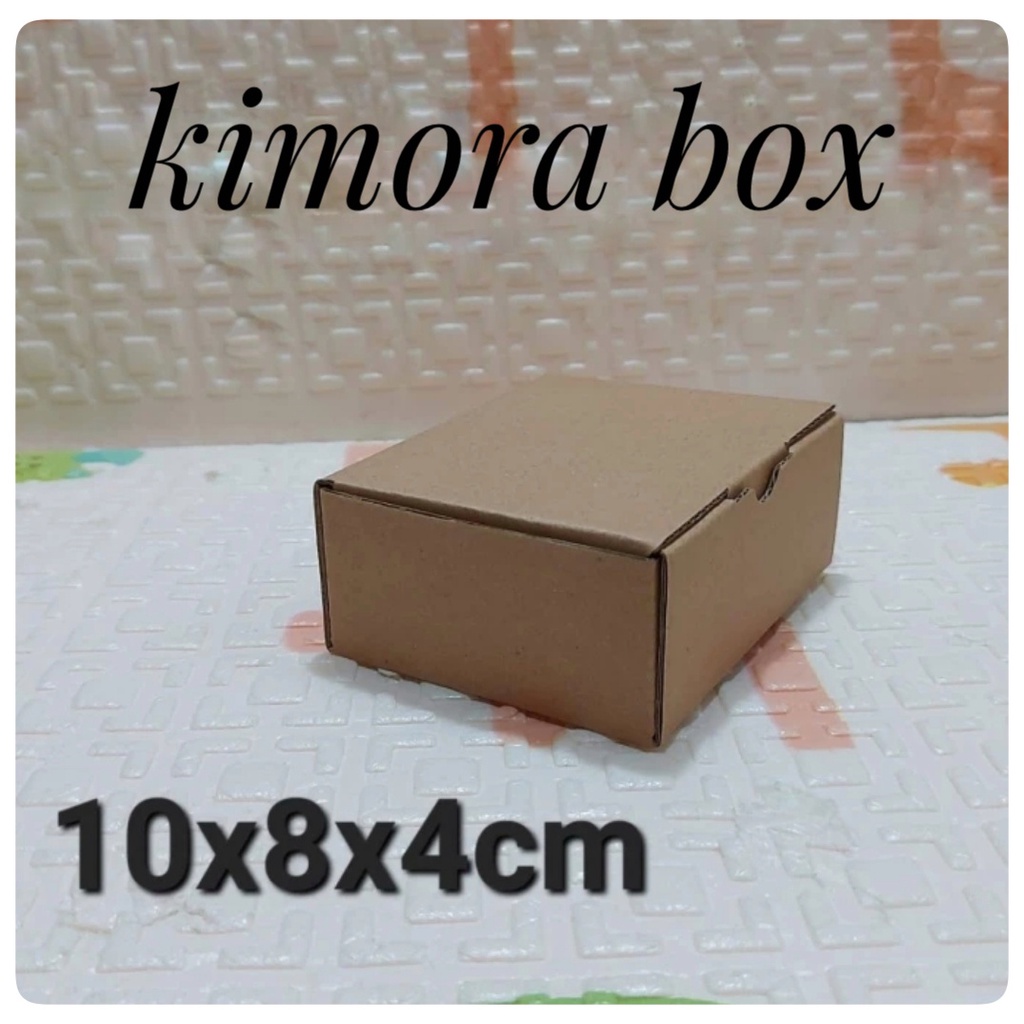 

kardus/karton/box uk. 10x8x4cm...model pizza atau die cut