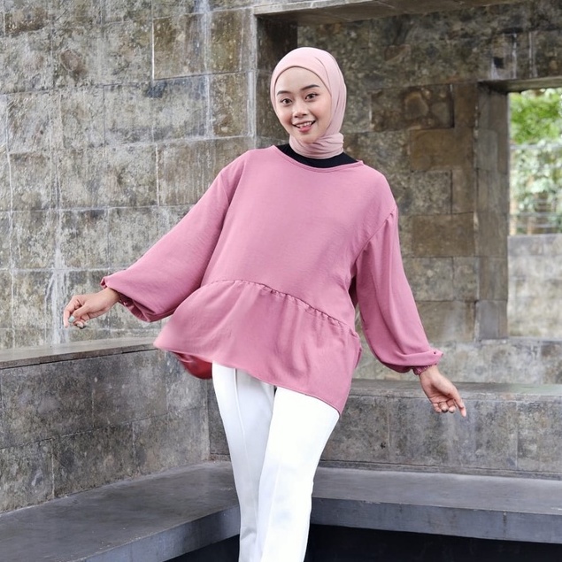 OVALIN BLOUSE CRINGKLE JUMBO Alensa Blouse Atasan Wanita Casual ARINA BLOUSE CRINCLE REMPEL // RANIA BLOUSE Ami Blouse | Blouse Basic Wanita Terlaris  RACHEL BLOES CRINKLE AIRFLOW blouse wanita atasan wanita blouse atasan wanita kekinian atasan wanita