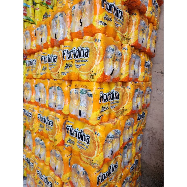 

floridina orange coco botol 350ml pulpy orange