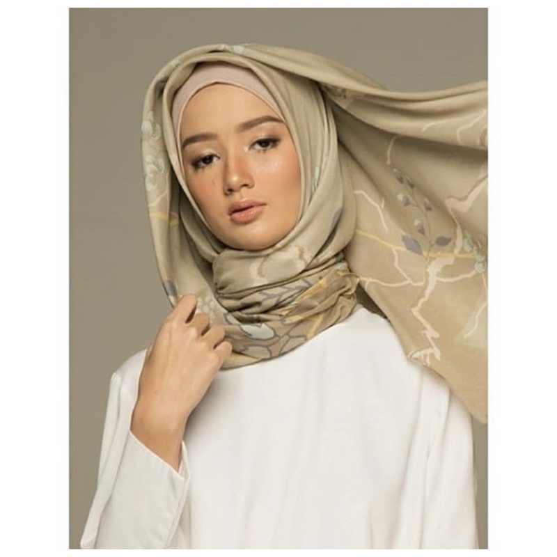 Raline Scarf - Kami Idea