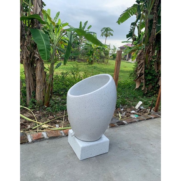 Bak mandi teraso model miring warna putih 50*70/ bak mandi teraso/bak mandi kekinian/gentong terazzo