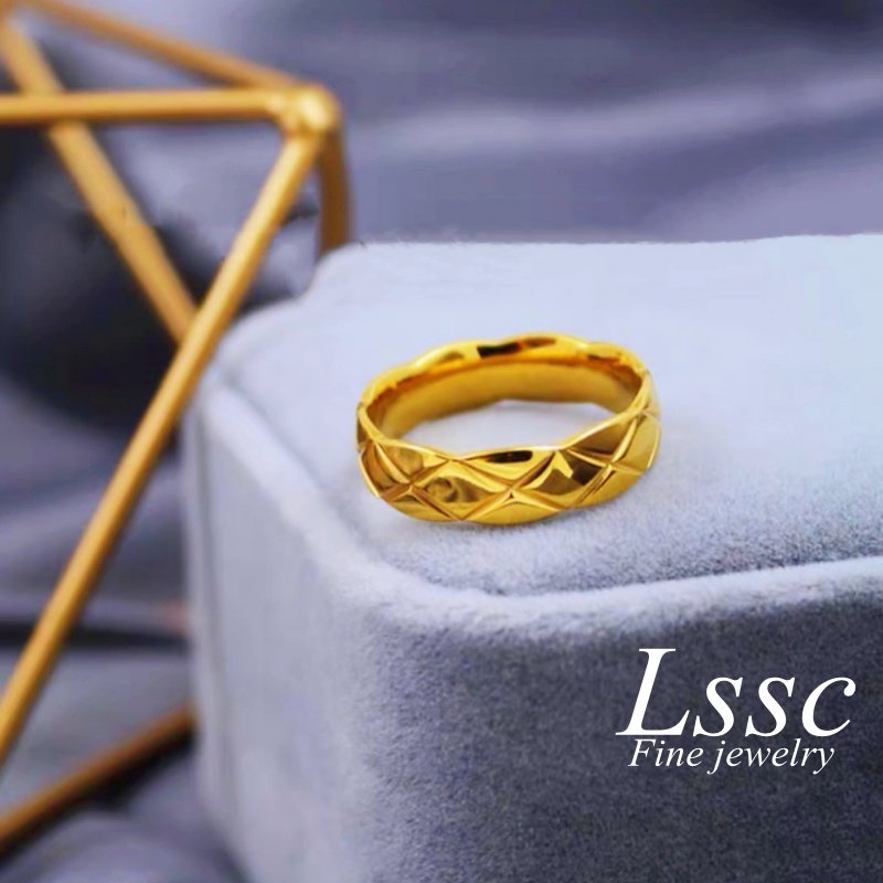 Cincin Titanium Wanita Emas 18K Elegan Cantik Anti Karat Perhiasan Korea Fashion Aksesoris Pasangan