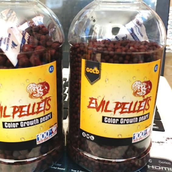 PELET JAHAT BLACK level 2 ikan louhan lohan ukuran 100gr merah kontes - SIZE M