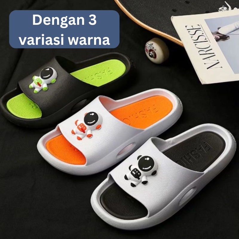 Highland Sandal Pria Lucu Slip On Sandal Aesthetic Karakter Astronot Sandal Unisex Karet Jelly HSN120