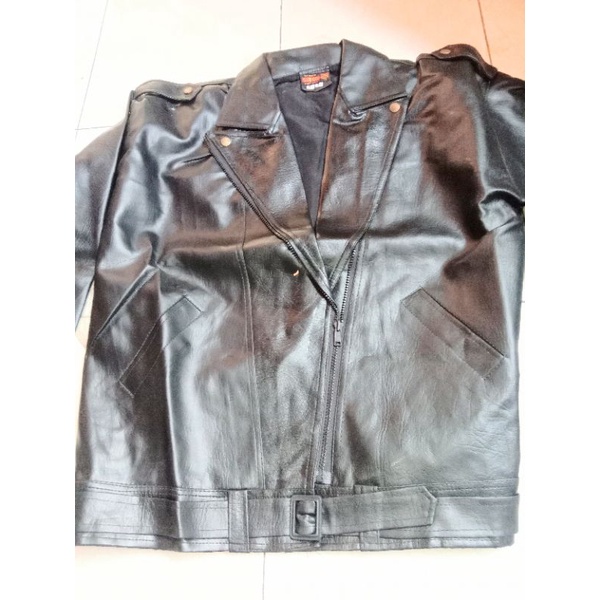 jaket kulit sintetis Merk saiko ,ukuran :LL / L M JAKET pria model Harley