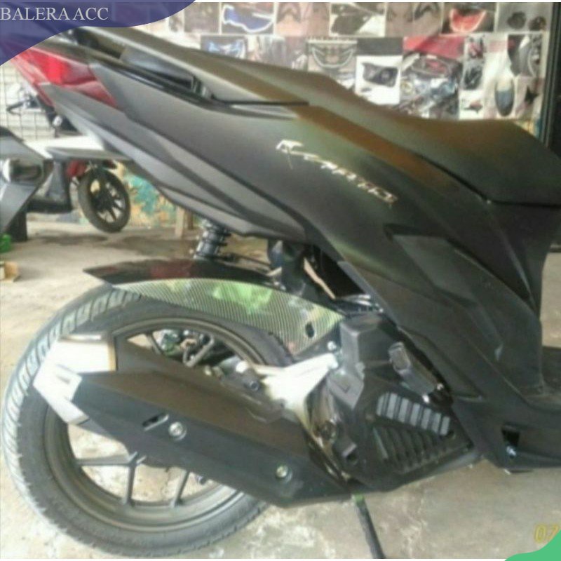 Hugger Vario Spakbor Kolong Vario 125 150 2016 - 2020 Carbon