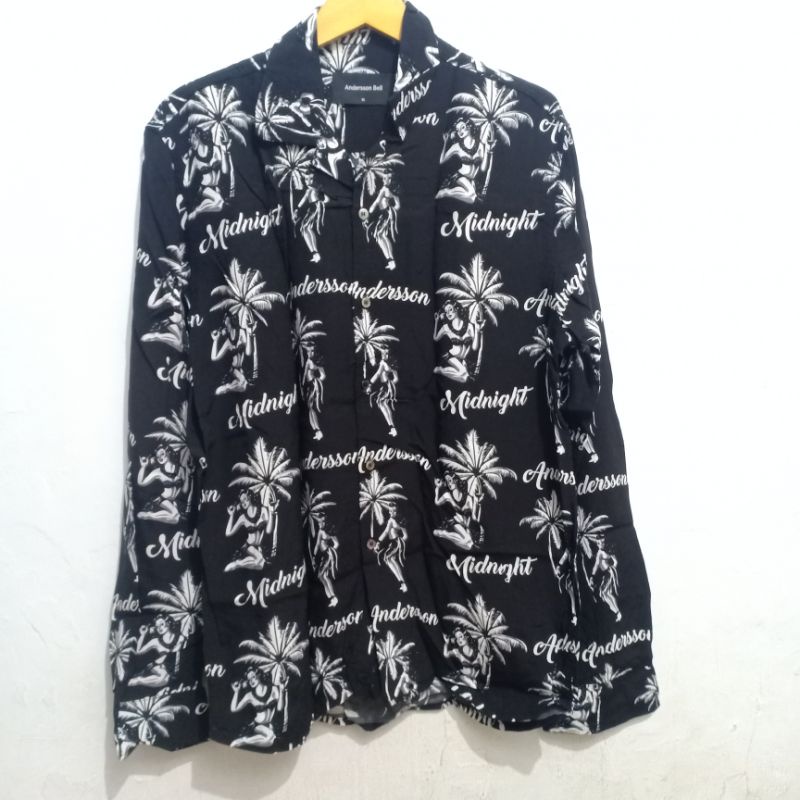 Kemeja Pantai Andersson bell